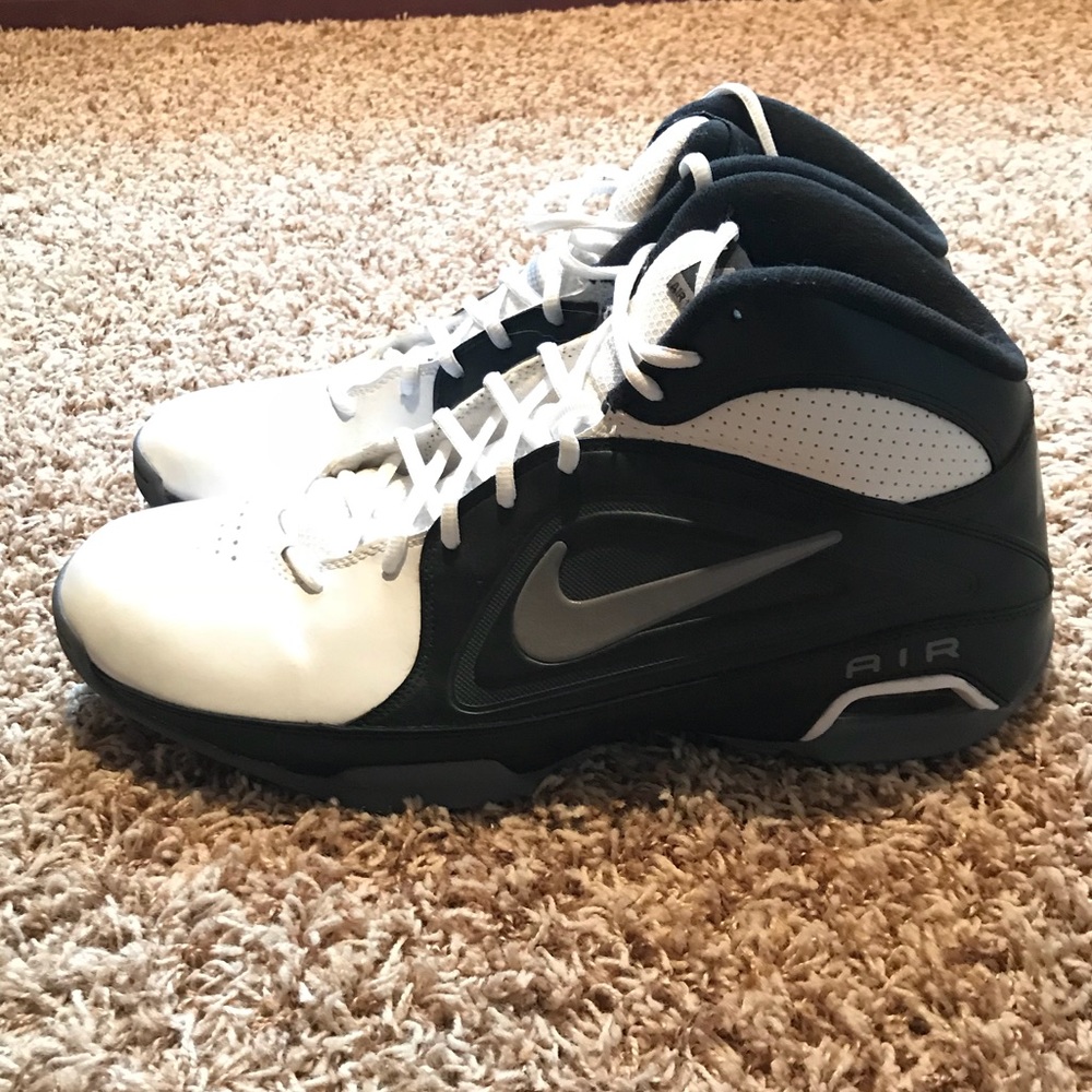Men’s Nike Basketball Shoes